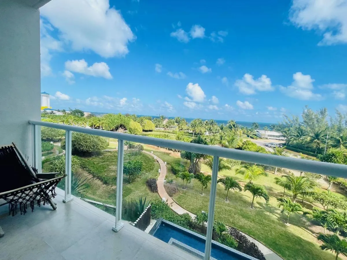 Punta Me Luxury Apartments Ocean View & Beach Front Cancun