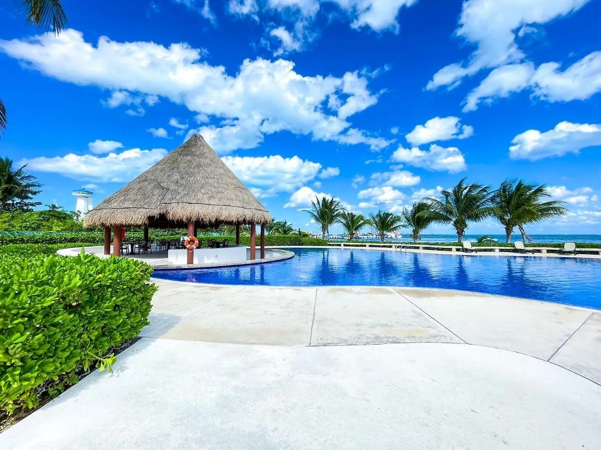 Punta Me Luxury Apartments Ocean View & Beach Front Cancun